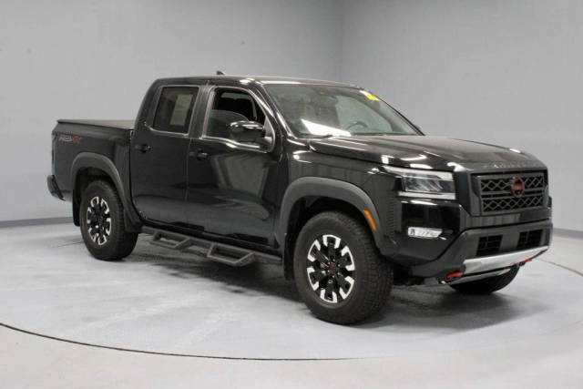 2023 Nissan Frontier PRO-4X 4WD photo