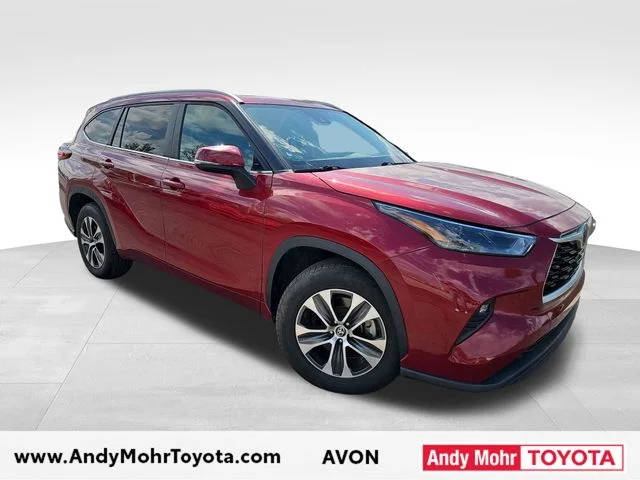 2023 Toyota Highlander XLE FWD photo