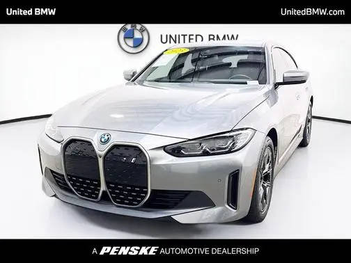2023 BMW i4 eDrive40 RWD photo