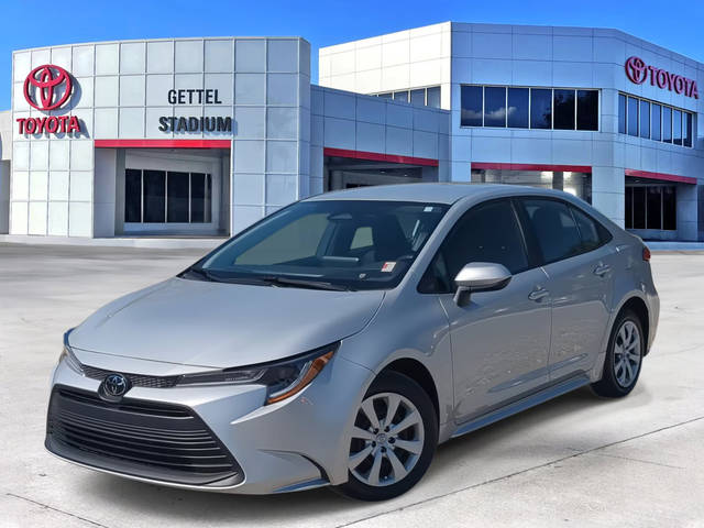 2023 Toyota Corolla LE FWD photo