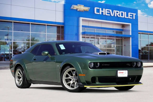 2023 Dodge Challenger R/T Scat Pack Widebody RWD photo