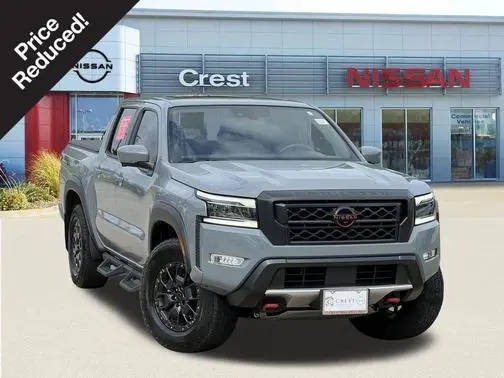 2023 Nissan Frontier PRO-4X 4WD photo