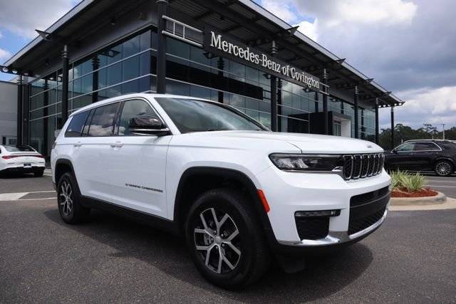 2023 Jeep Grand Cherokee L Limited RWD photo