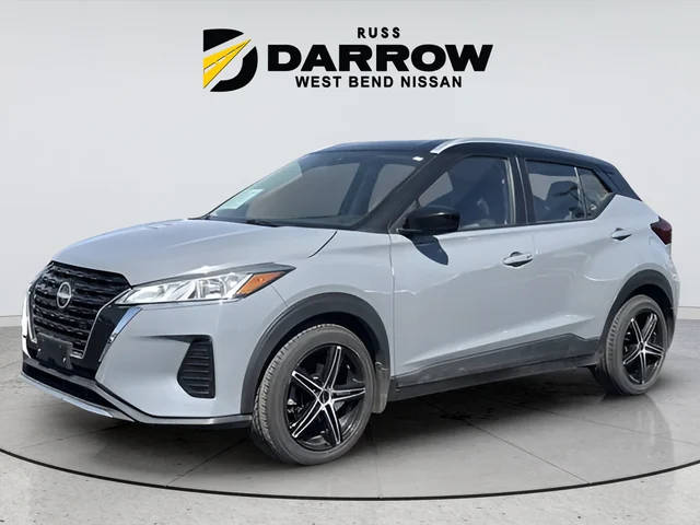 2023 Nissan Kicks SV FWD photo
