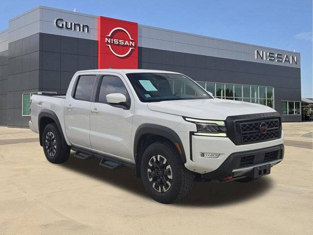 2023 Nissan Frontier PRO-4X 4WD photo