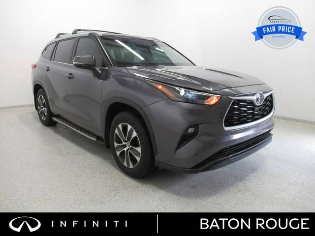 2023 Toyota Highlander XLE FWD photo