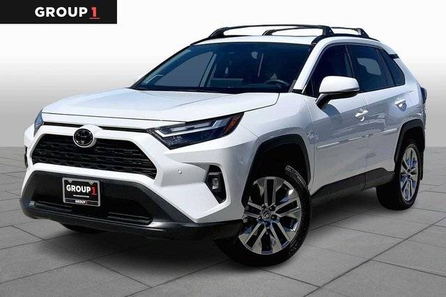 2023 Toyota RAV4 XLE Premium FWD photo