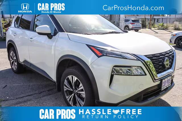 2023 Nissan Rogue SV FWD photo