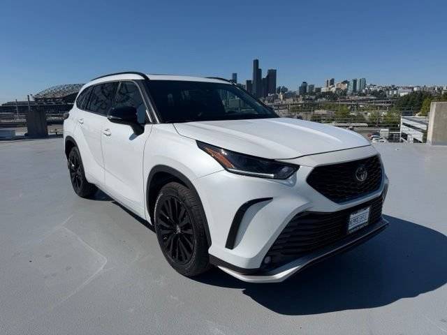 2023 Toyota Highlander XSE AWD photo