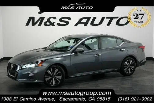 2021 Nissan Altima 2.5 SV FWD photo