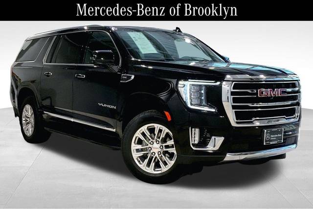 2023 GMC Yukon XL SLT 4WD photo