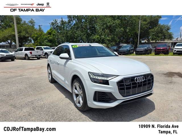 2023 Audi Q8 Prestige AWD photo