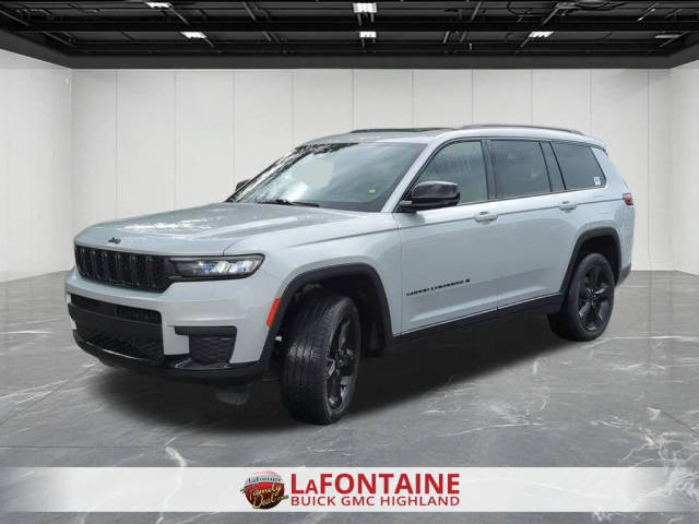 2023 Jeep Grand Cherokee L Altitude 4WD photo