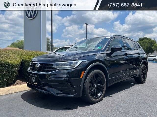 2023 Volkswagen Tiguan SE R-Line Black AWD photo