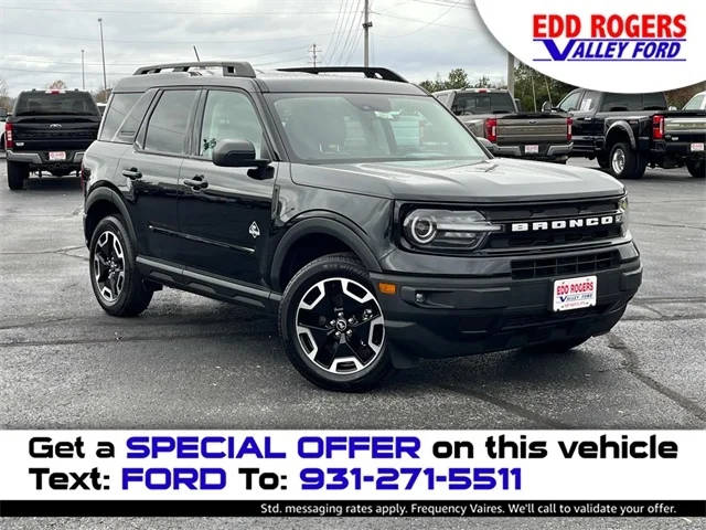 2023 Ford Bronco Sport Outer Banks 4WD photo