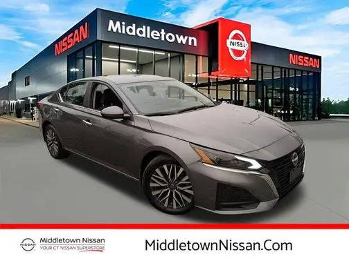 2023 Nissan Altima 2.5 SV FWD photo
