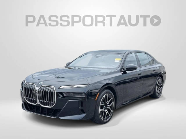 2023 BMW 7 Series 760i xDrive AWD photo