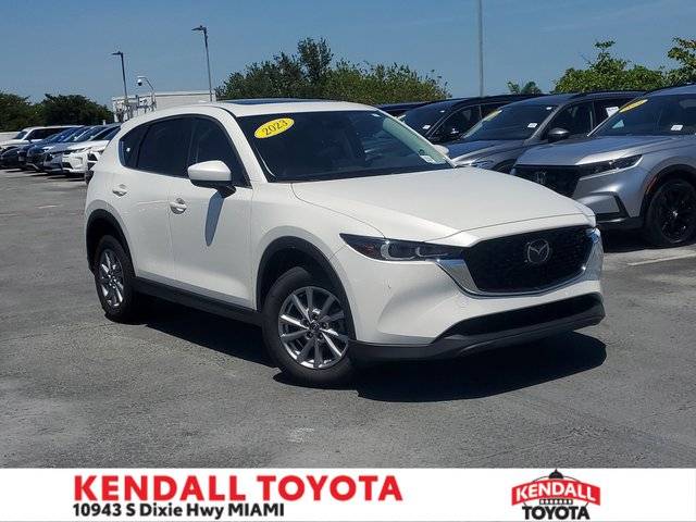 2023 Mazda CX-5 2.5 S Preferred Package AWD photo