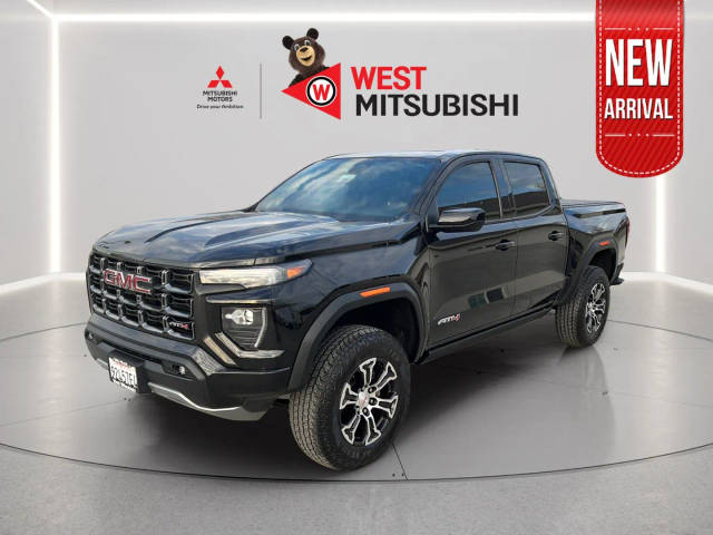 2023 GMC Canyon 4WD AT4 4WD photo