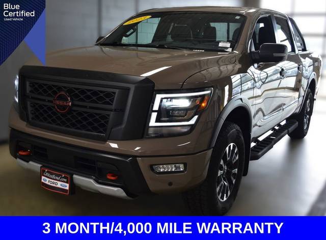 2023 Nissan Titan PRO-4X 4WD photo