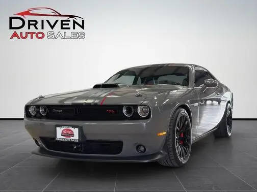 2023 Dodge Challenger R/T Scat Pack RWD photo