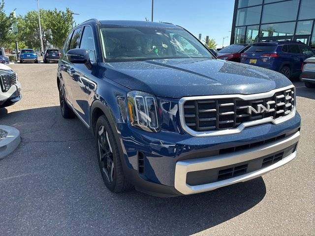 2023 Kia Telluride S FWD photo