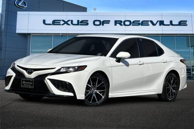 2023 Toyota Camry SE FWD photo