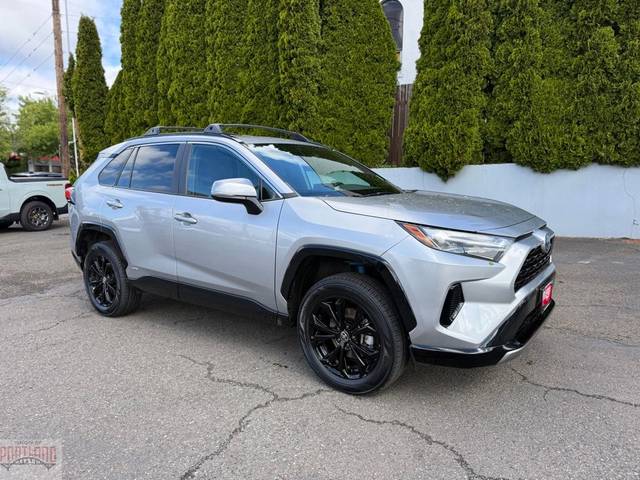 2023 Toyota RAV4 Hybrid SE AWD photo
