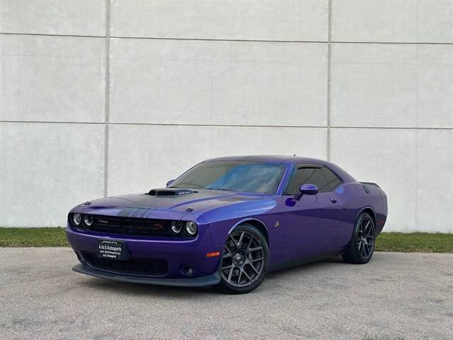 2018 Dodge Challenger 392 Hemi Scat Pack Shaker RWD photo