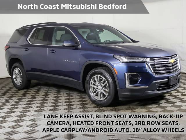 2023 Chevrolet Traverse LT Cloth AWD photo