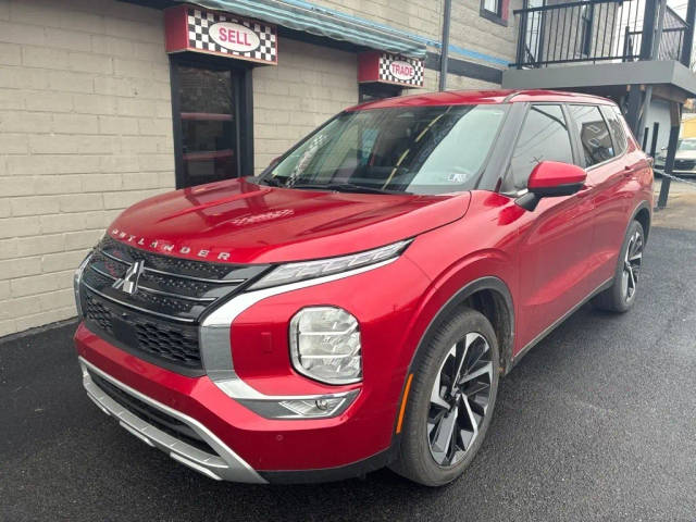 2023 Mitsubishi Outlander SE AWD photo