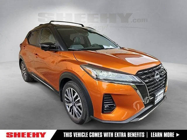 2023 Nissan Kicks SR FWD photo