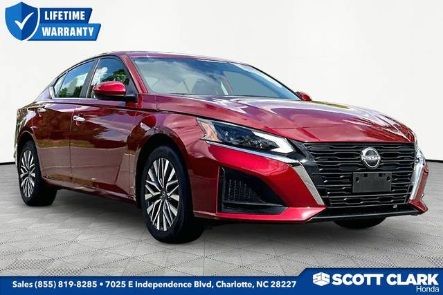 2023 Nissan Altima 2.5 SV AWD photo