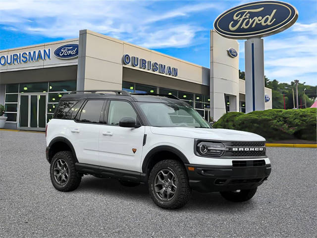 2022 Ford Bronco Sport Badlands 4WD photo