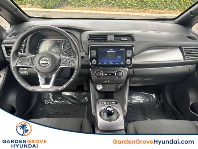 2023 Nissan Leaf S FWD photo