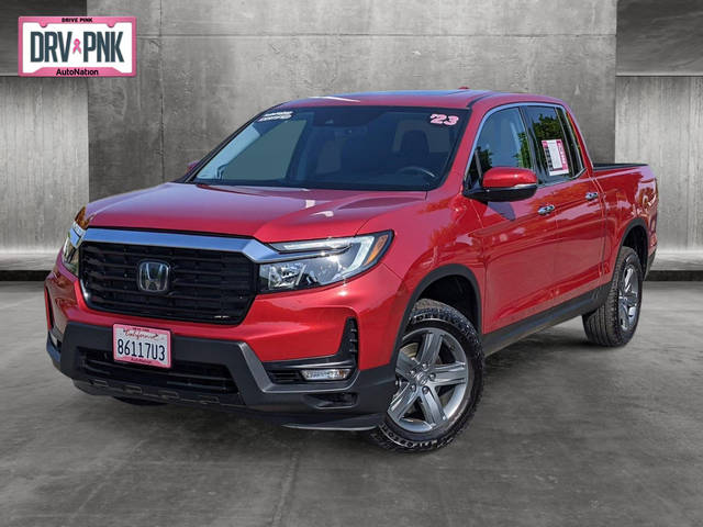 2023 Honda Ridgeline RTL-E AWD photo