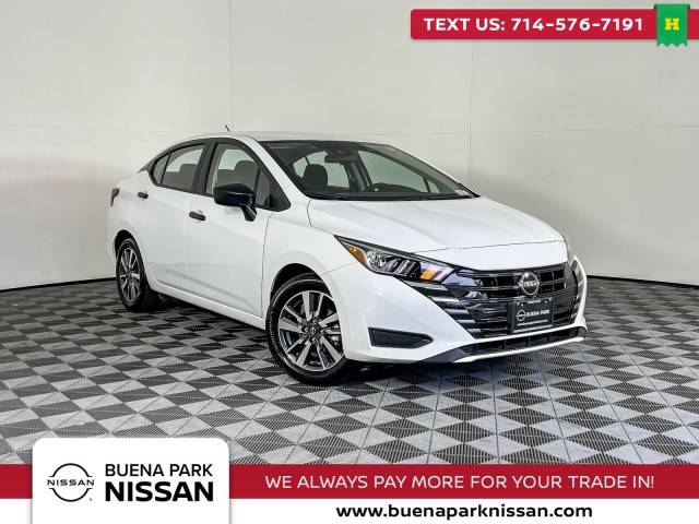 2023 Nissan Versa S FWD photo