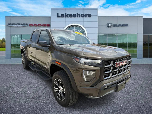 2023 GMC Canyon 4WD AT4 4WD photo