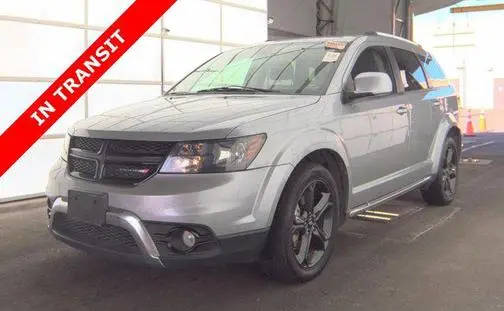 2020 Dodge Journey Crossroad FWD photo