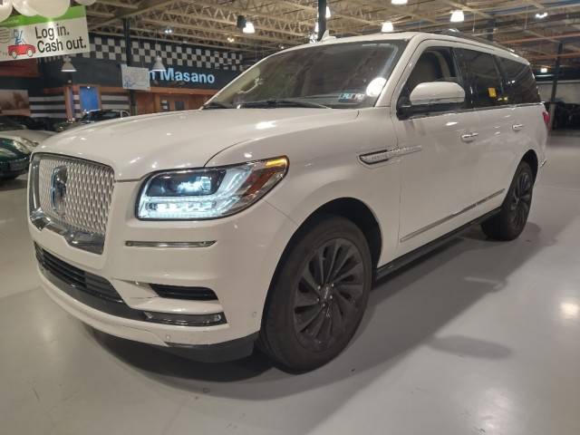 2020 Lincoln Navigator Reserve 4WD photo