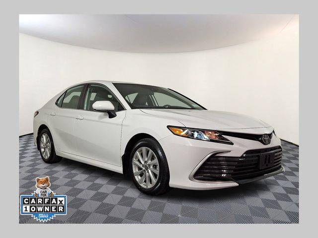 2023 Toyota Camry LE AWD photo