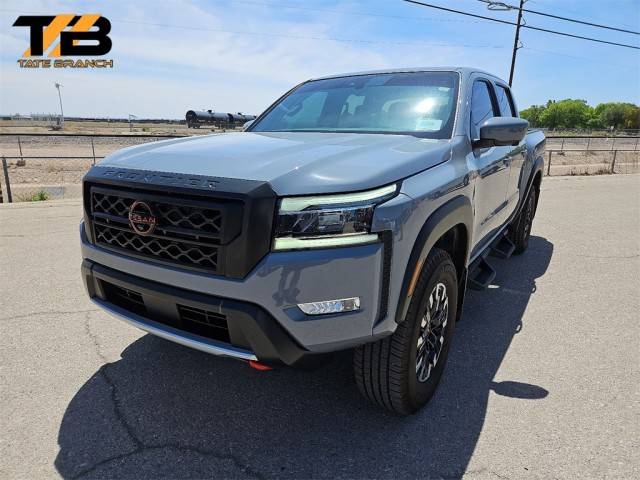 2022 Nissan Frontier PRO-4X 4WD photo