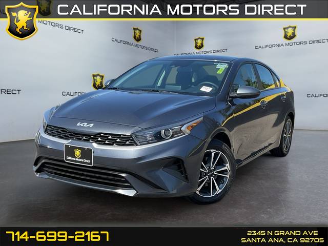 2023 Kia Forte LXS FWD photo