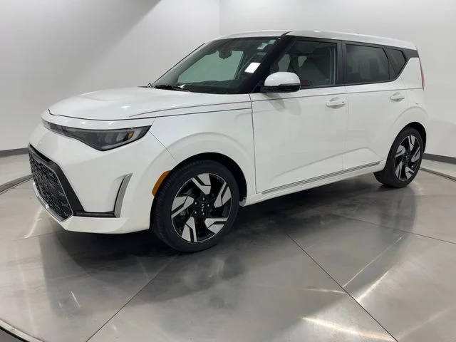 2023 Kia Soul GT-Line FWD photo