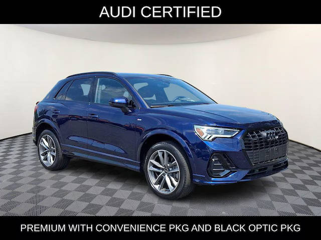 2023 Audi Q3 S line Premium AWD photo