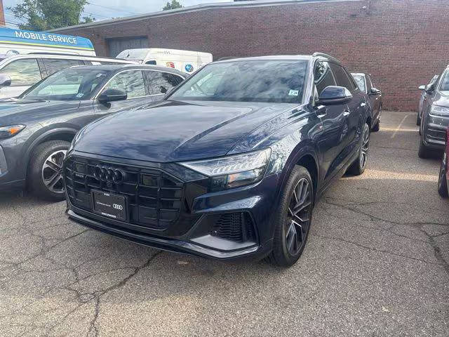 2023 Audi Q8 Premium Plus AWD photo