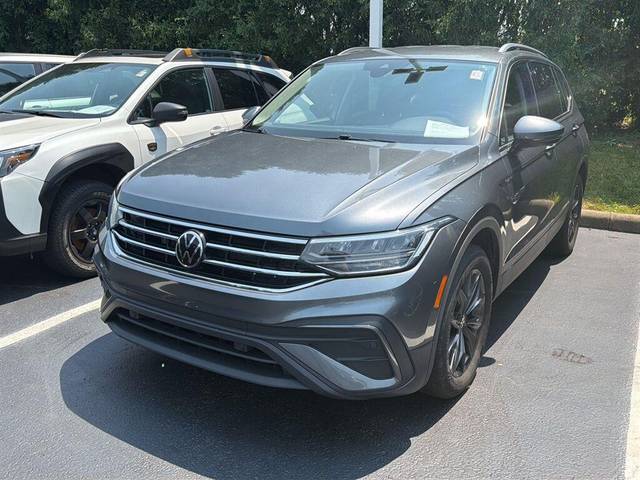 2023 Volkswagen Tiguan SE AWD photo