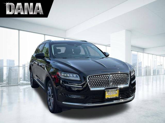 2023 Lincoln Nautilus Reserve AWD photo