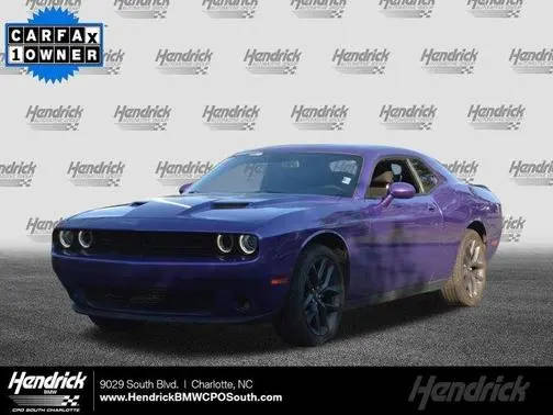 2023 Dodge Challenger SXT RWD photo