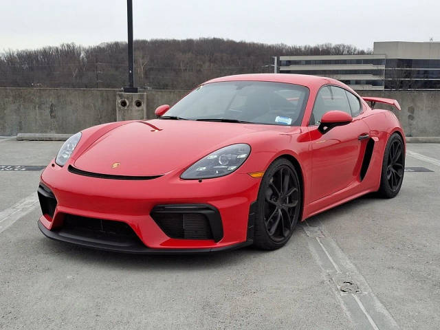 2023 Porsche Cayman GT4 RWD photo